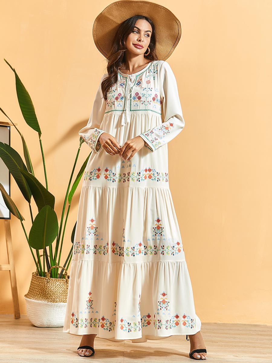 Long-sleeved Embroidered Pleated Fashion Dress